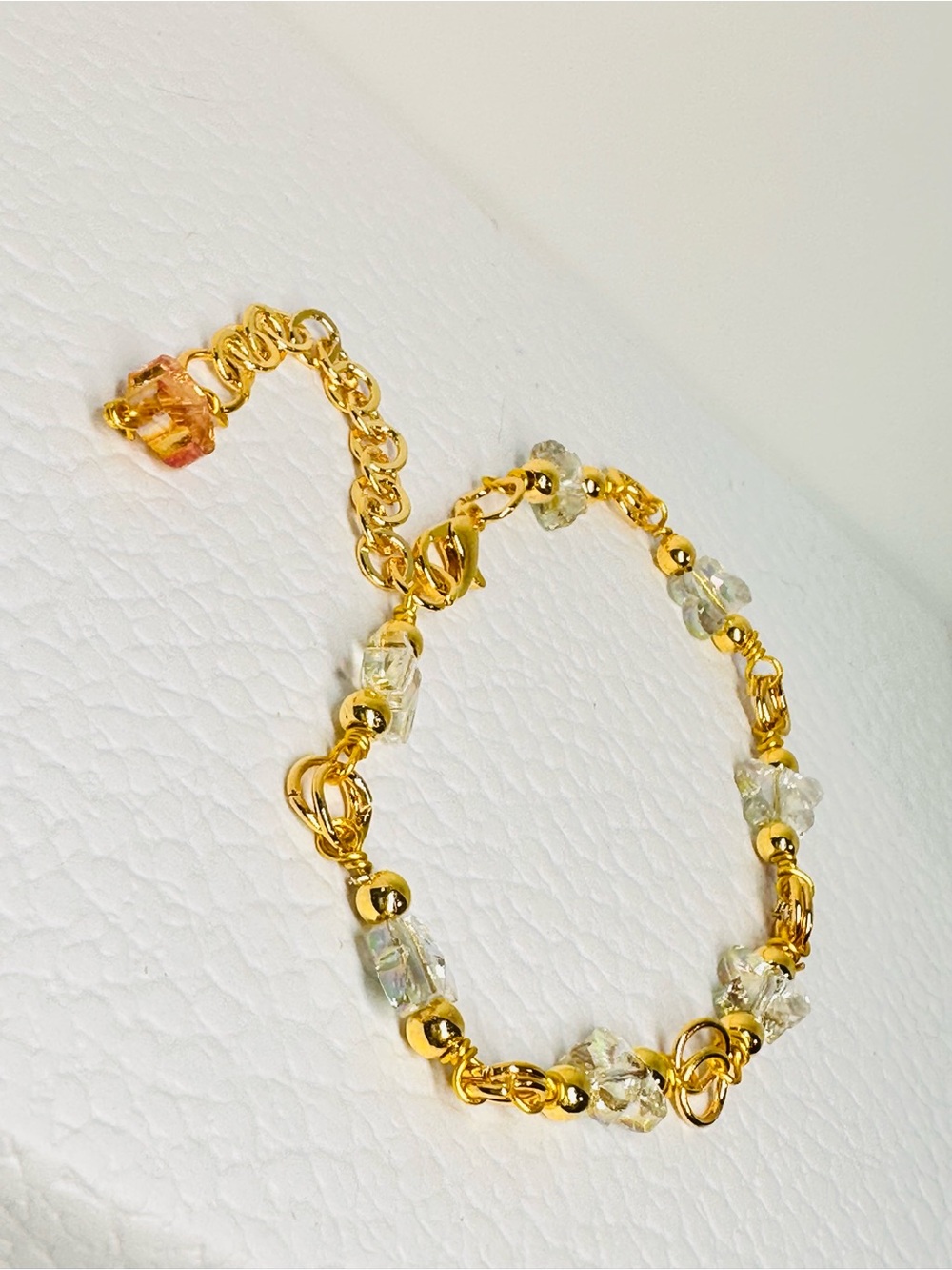Swarovski Crystal beads Bracelet with Clear and Amber Accents - Picture 5 of 12